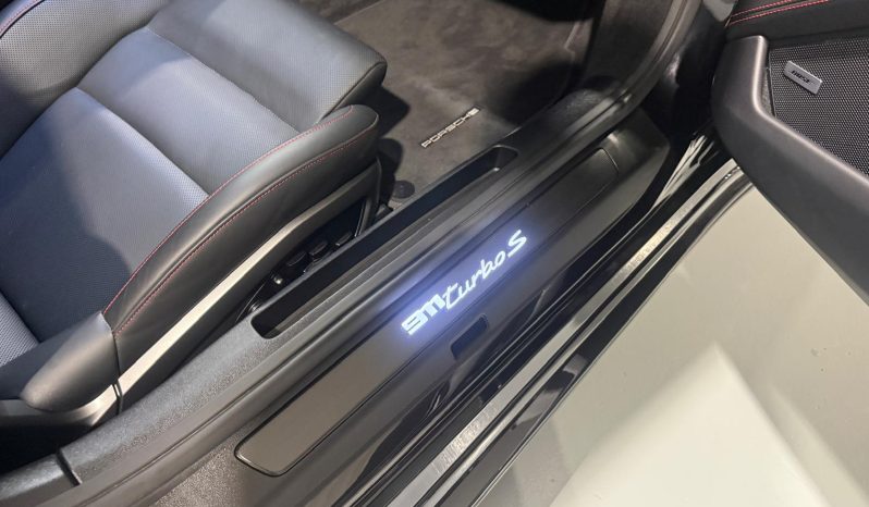 Porsche 911 Carrera 992 Coupe 3.7 Turbo S auto completo